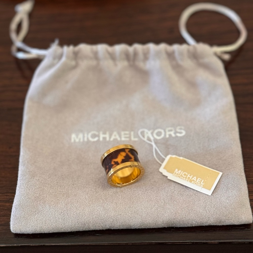 Michael Kors Tortoise Barrel Ring